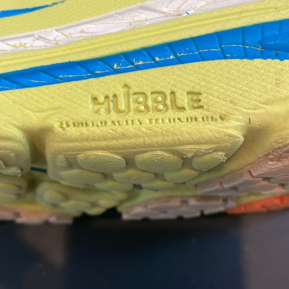 Hoka One One Womens Size 11 Bondi B High Visibility Yellow Running Time to fly. - Picture 12 of 13